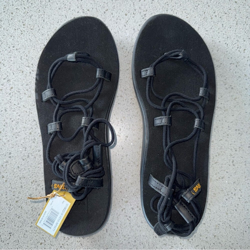 Teva Voya Infinity Sandal